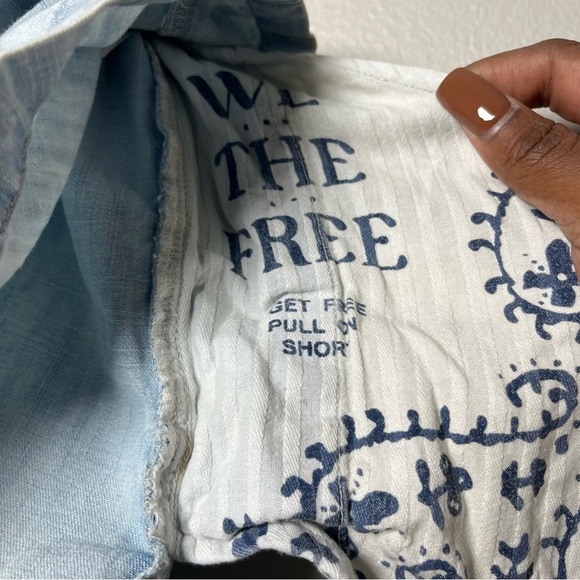 We The Free Get Free Chambray Blue Pull-On Shorts XL Casual Pull On Cotton Boho - Picture 4 of 9